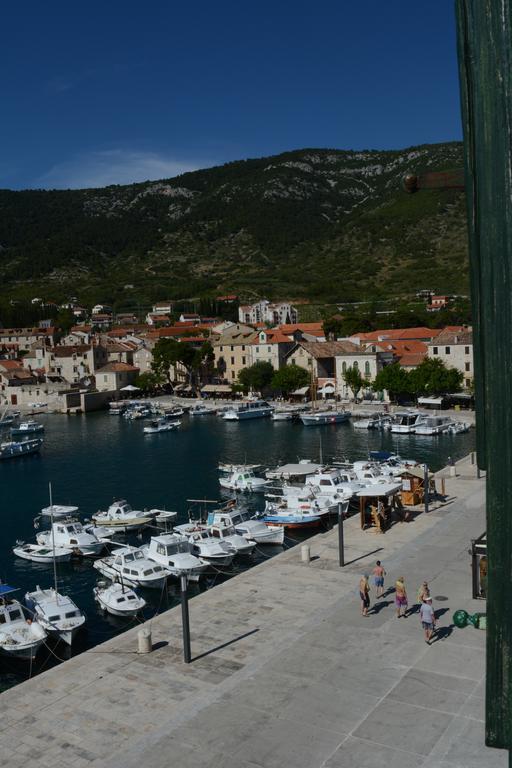 Apartment Riva 5 Komiža Dış mekan fotoğraf