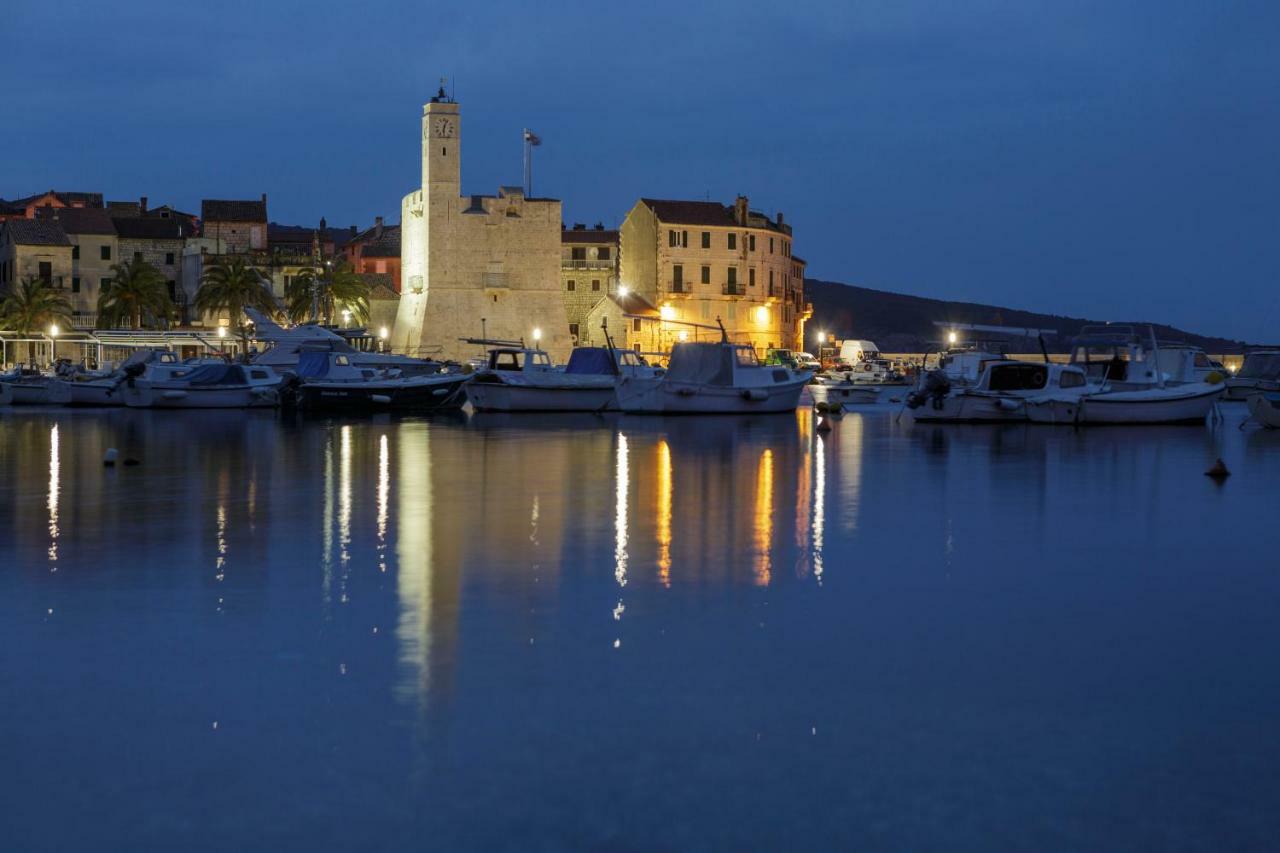 Apartment Riva 5 Komiža Dış mekan fotoğraf